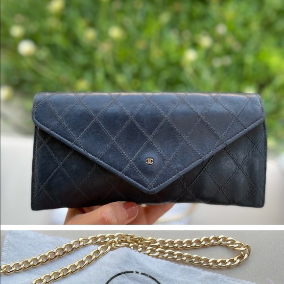 Chanel 90s Matelasse Envelope Mini CC Wallet on Chain - Picture 3 of 6